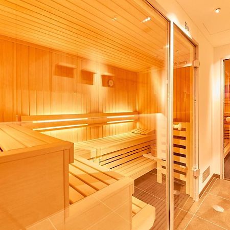 Weinhotel St. Stephanus Целтинген-Рахтиг Екстериор снимка